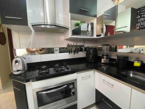 Duplex em condomínio fechado
